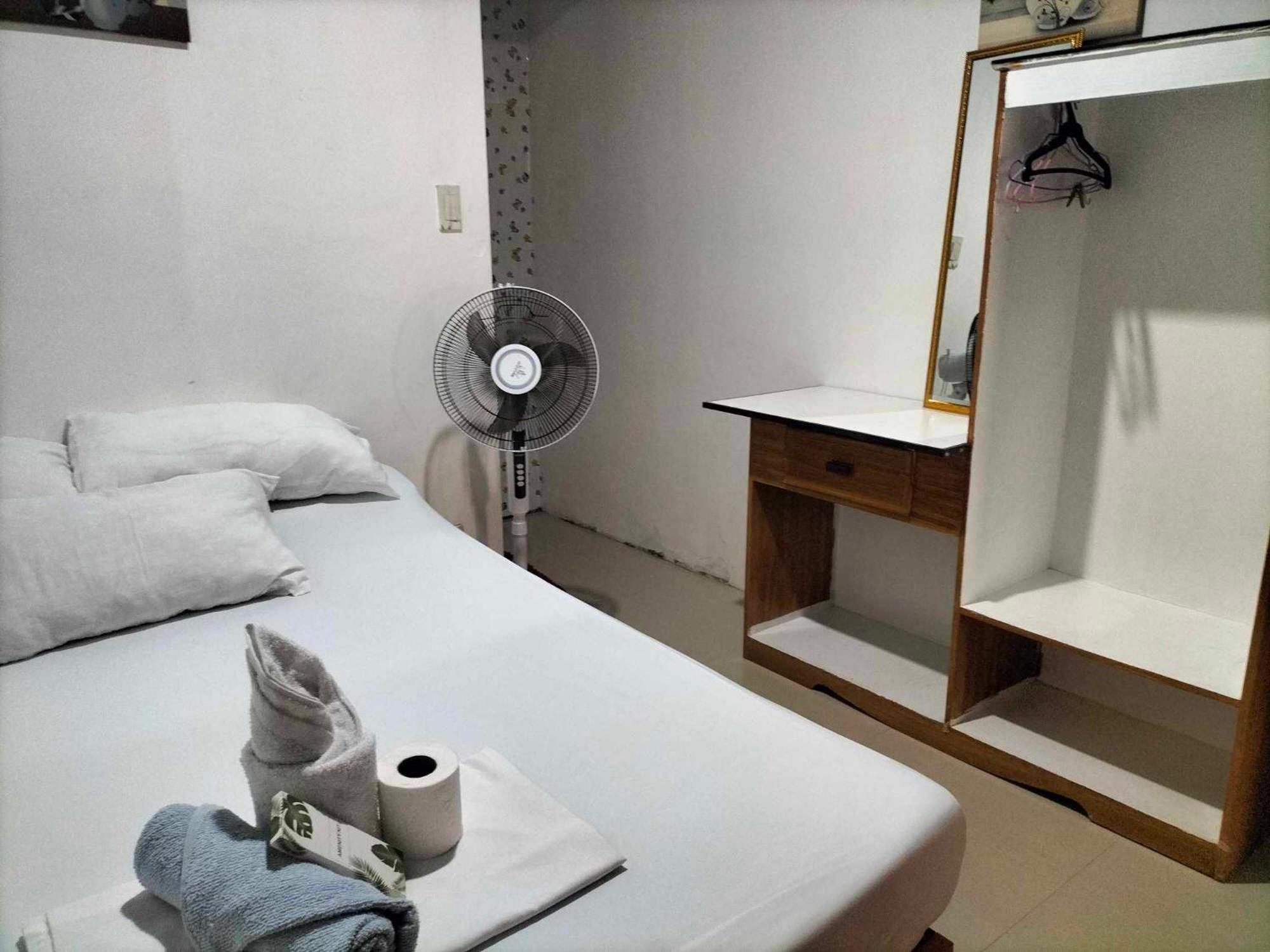 אל נידו Brenmariel Tourist Inn מראה חיצוני תמונה