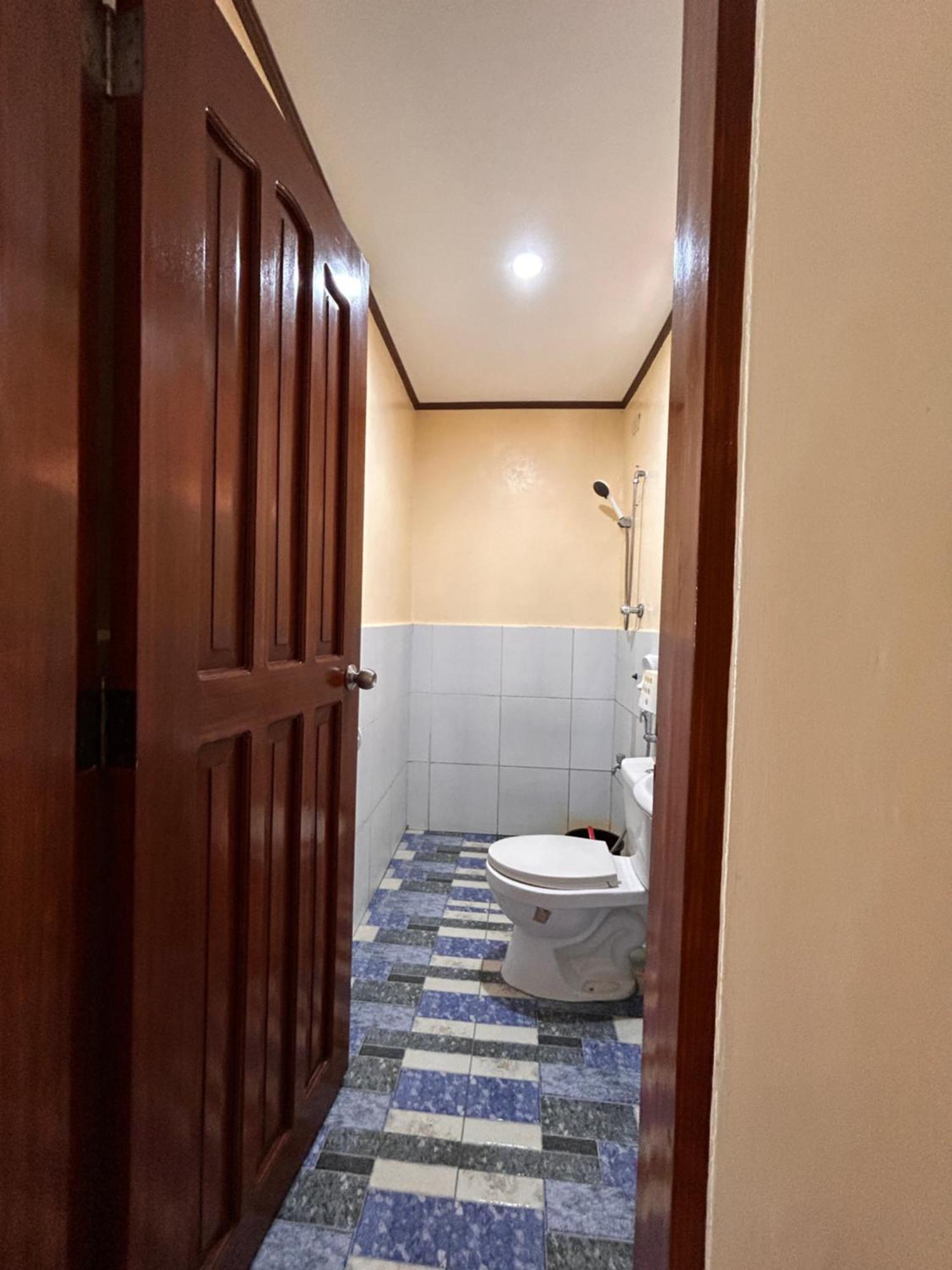 אל נידו Brenmariel Tourist Inn מראה חיצוני תמונה