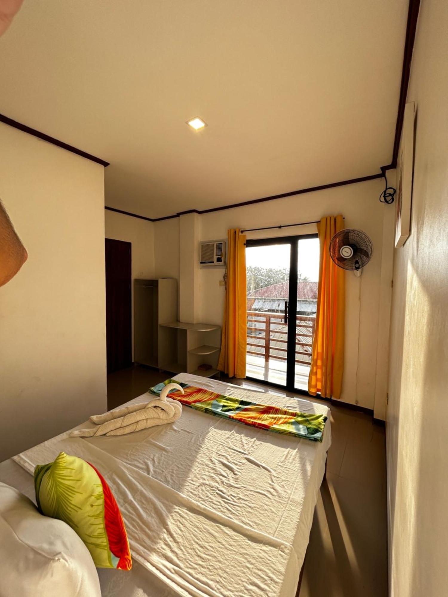אל נידו Brenmariel Tourist Inn מראה חיצוני תמונה